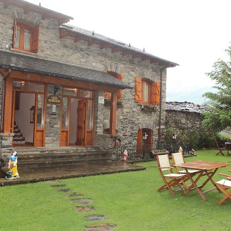 Apartamentos Alba Casa Alquesera Sahun Bagian luar foto
